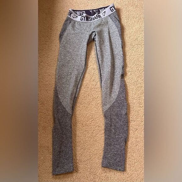 Gymshark purple flex size small leggings - Picture 1 of 2